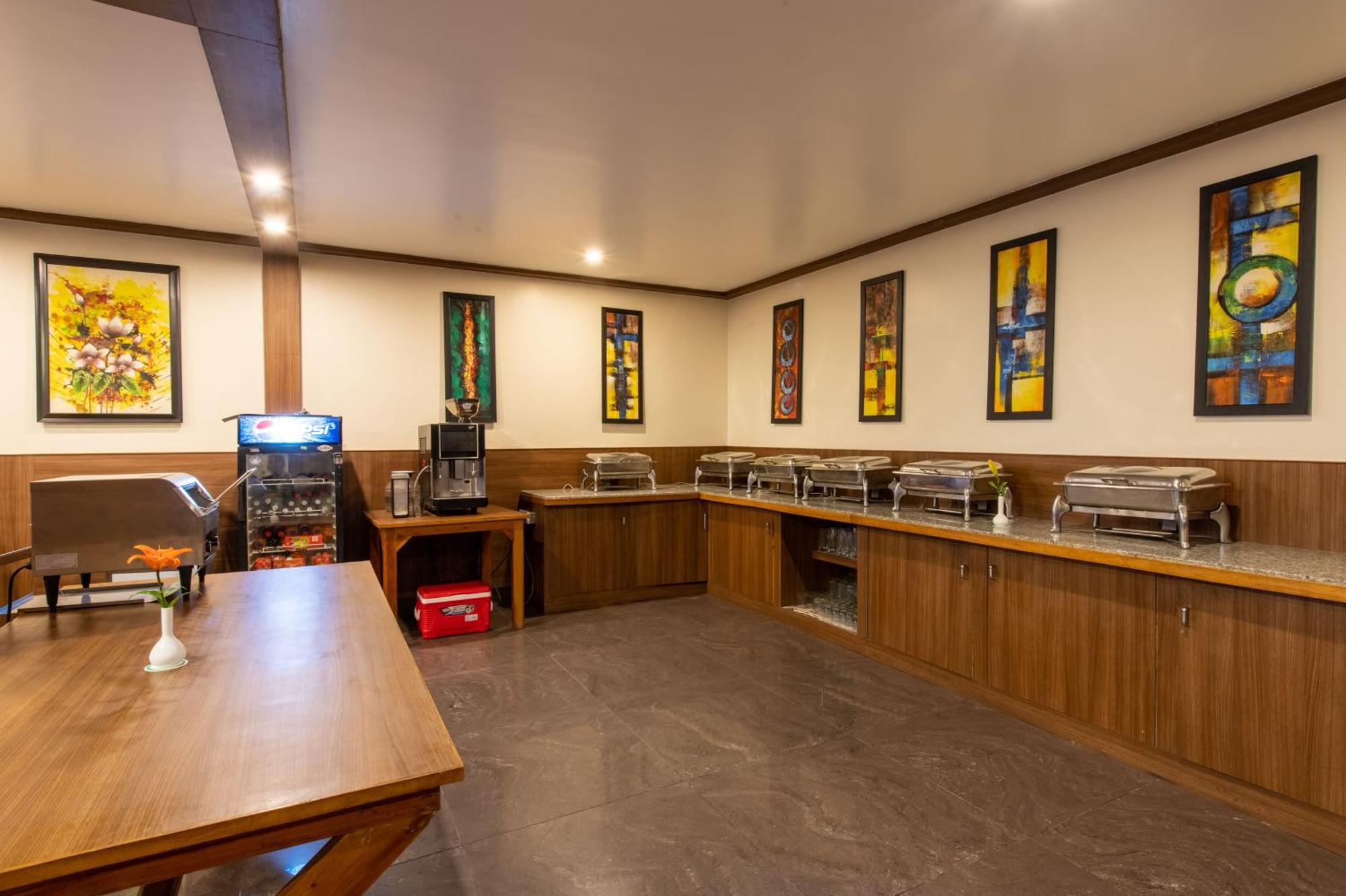 Ekant Retreat Resort Chail Exterior photo