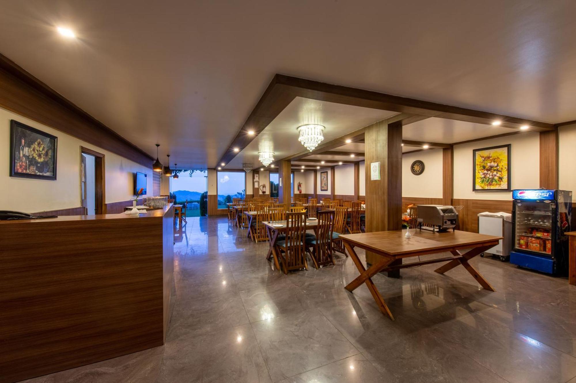 Ekant Retreat Resort Chail Exterior photo