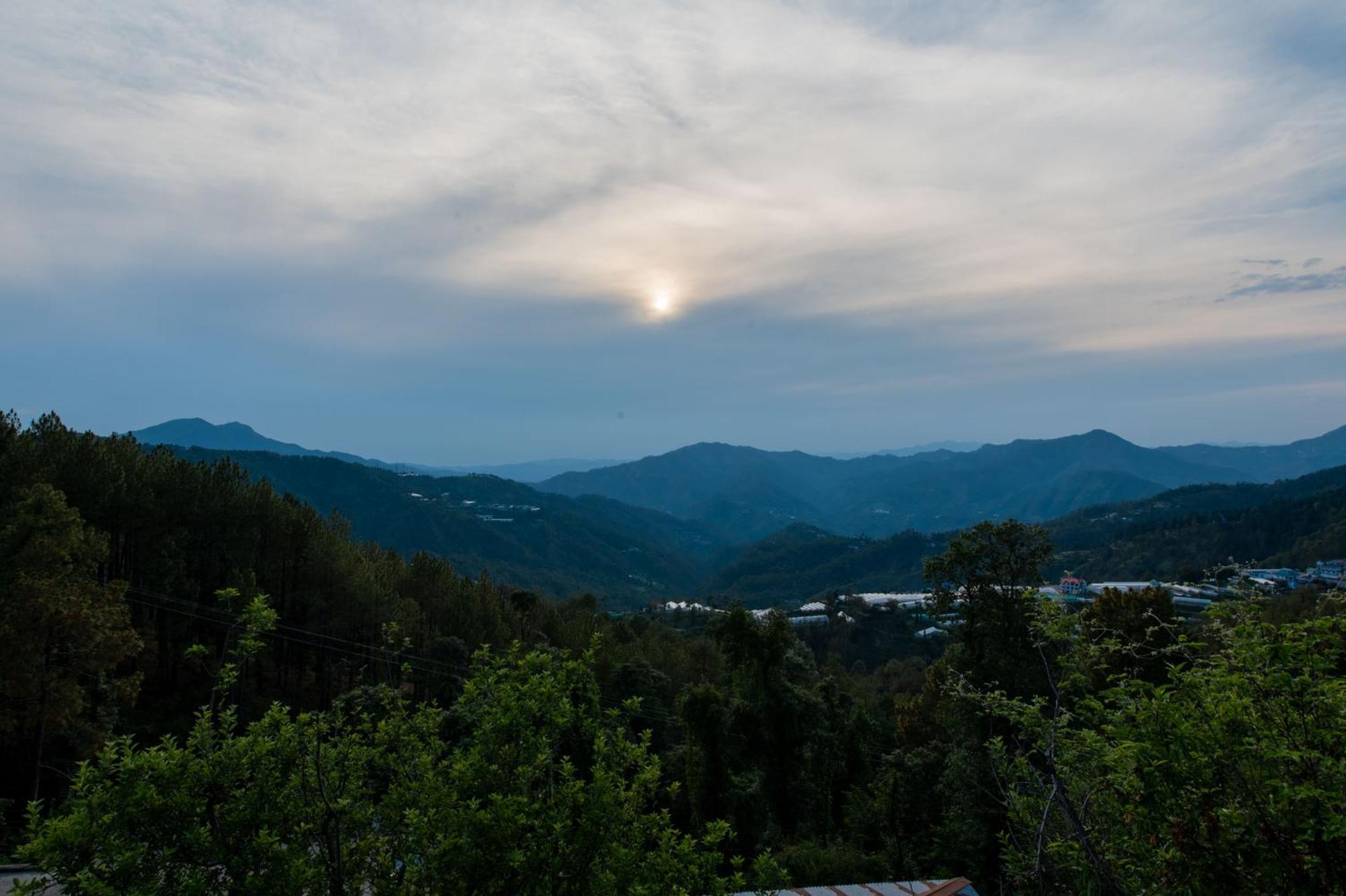 Ekant Retreat Resort Chail Exterior photo